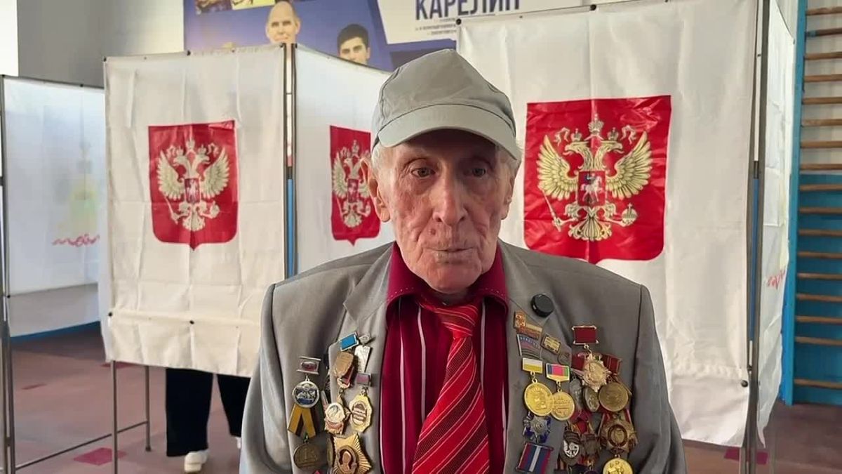 Ветеран Великой Отечественной войны Владимир Борисович Андрейчев принял участие в выборах депутатов Госдумы РФ