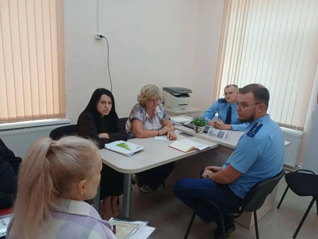 Прокуратура Староминского района провела личный прием в филиале фонда «Защитники Отечества»