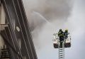 Крупный пожар в торговом центре в Стерлитамаке. Люди выпрыгивали из окон, чтобы спастись.Есть погибшие и пострадавшие