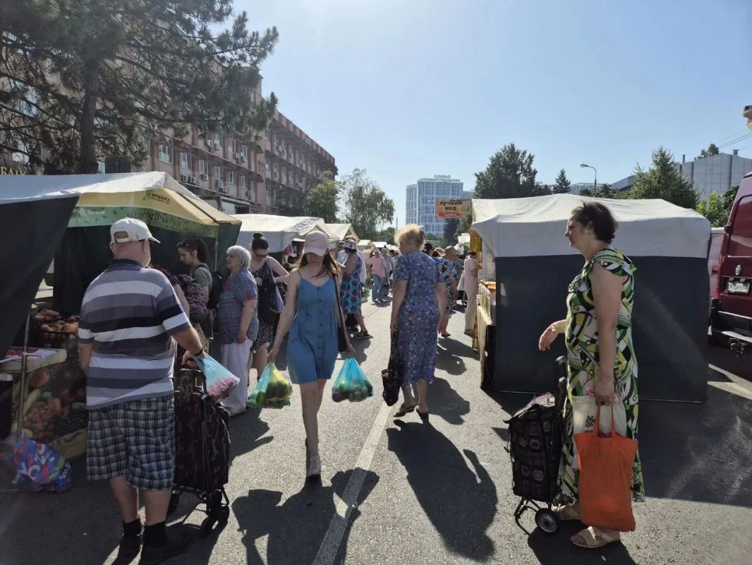 Перед гуляниями – на ярмарку выходного дня!