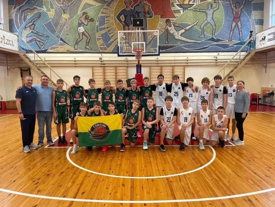 У ейчан - бронза краевого первенства по баскетболу!