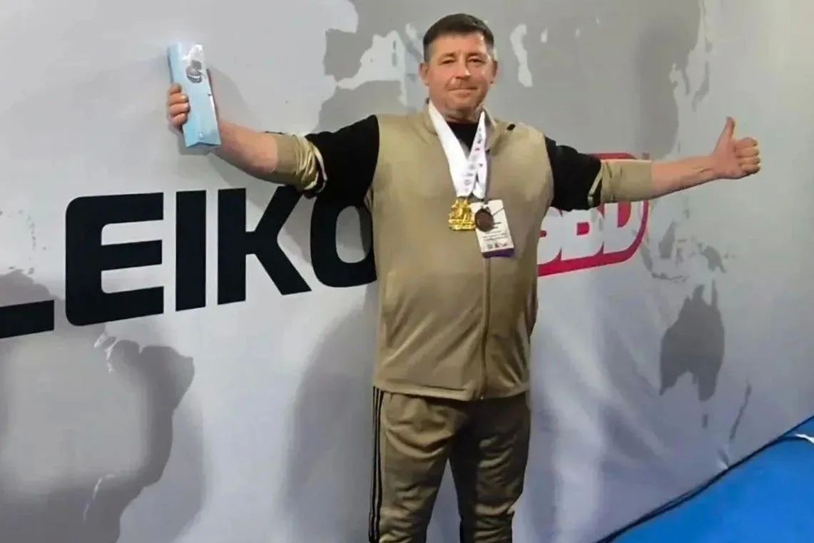 Сочинец стал обладателем золотой медали на чемпионате Азии по пауэрлифтингу