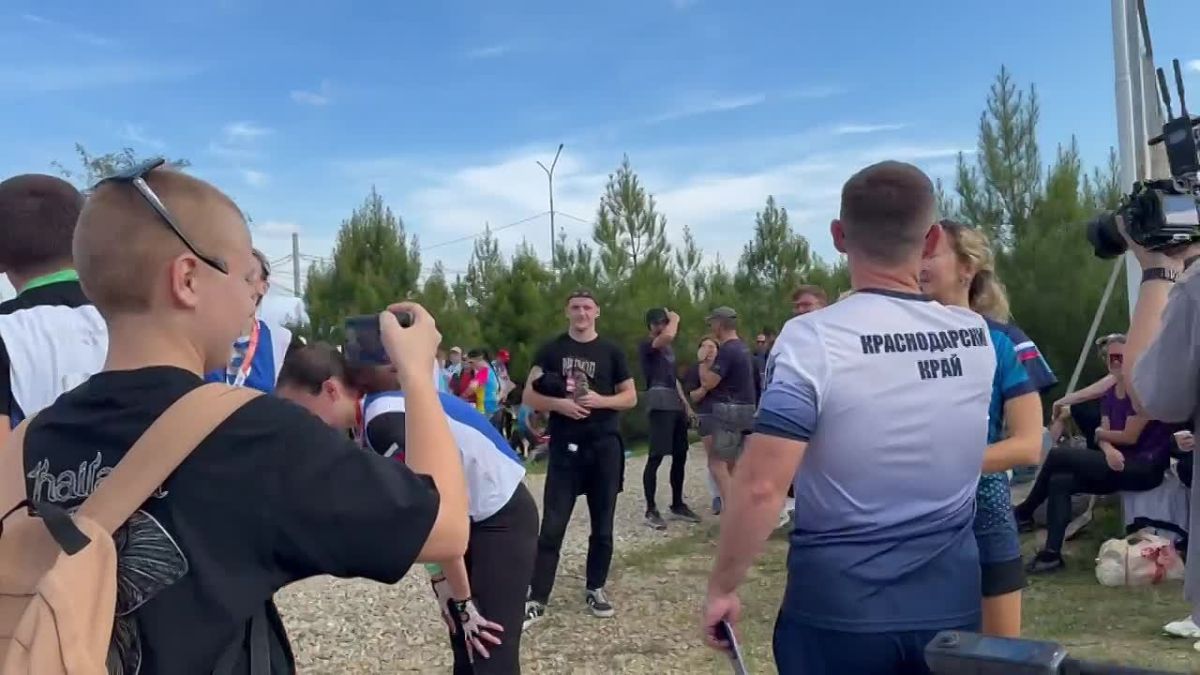 Первый финиш! Команды минфина и минспорта завершили дистанции