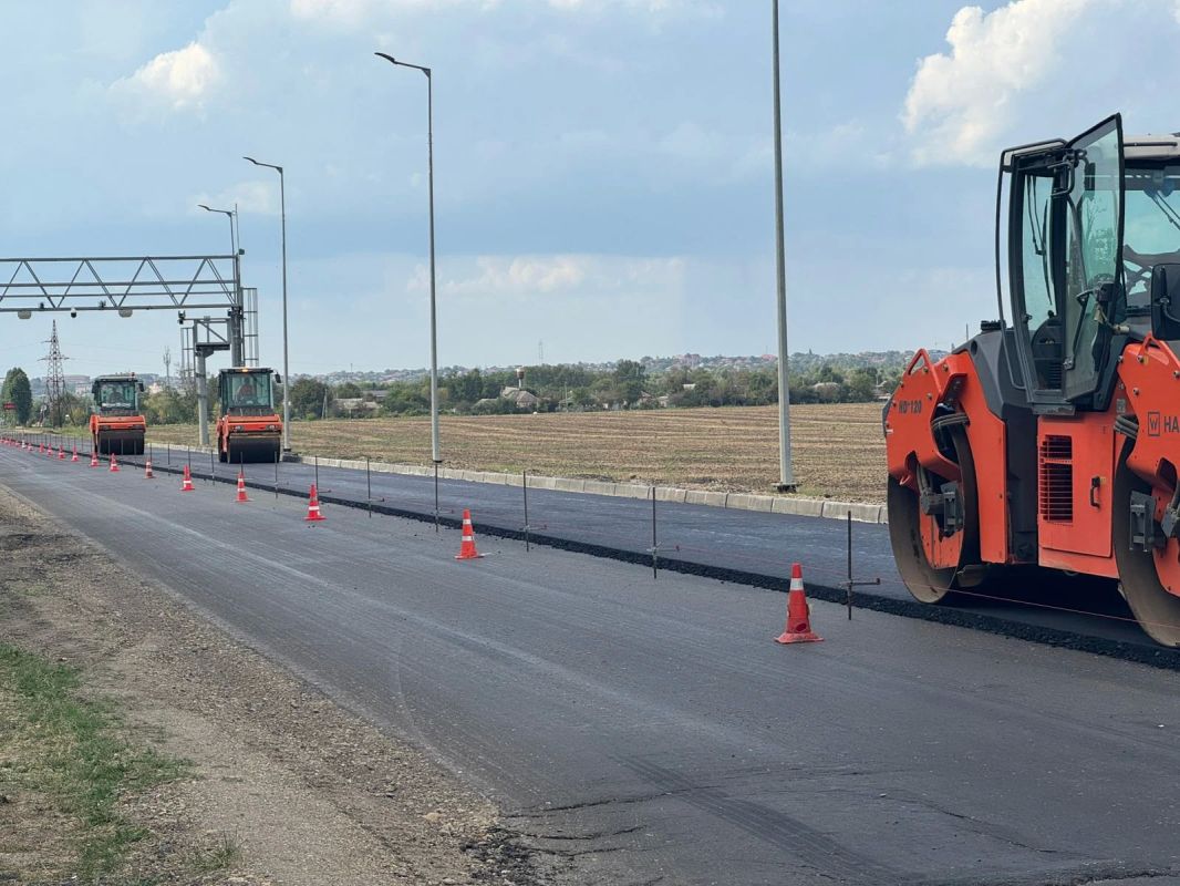 В станице Некрасовской Усть-Лабинского района ремонтируют дорогу по нацпроекту