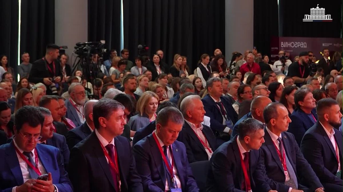 Дмитрий Патрушев: По итогам 2026 года площадь виноградных насаждений в России станет максимальной за последние 20 лет