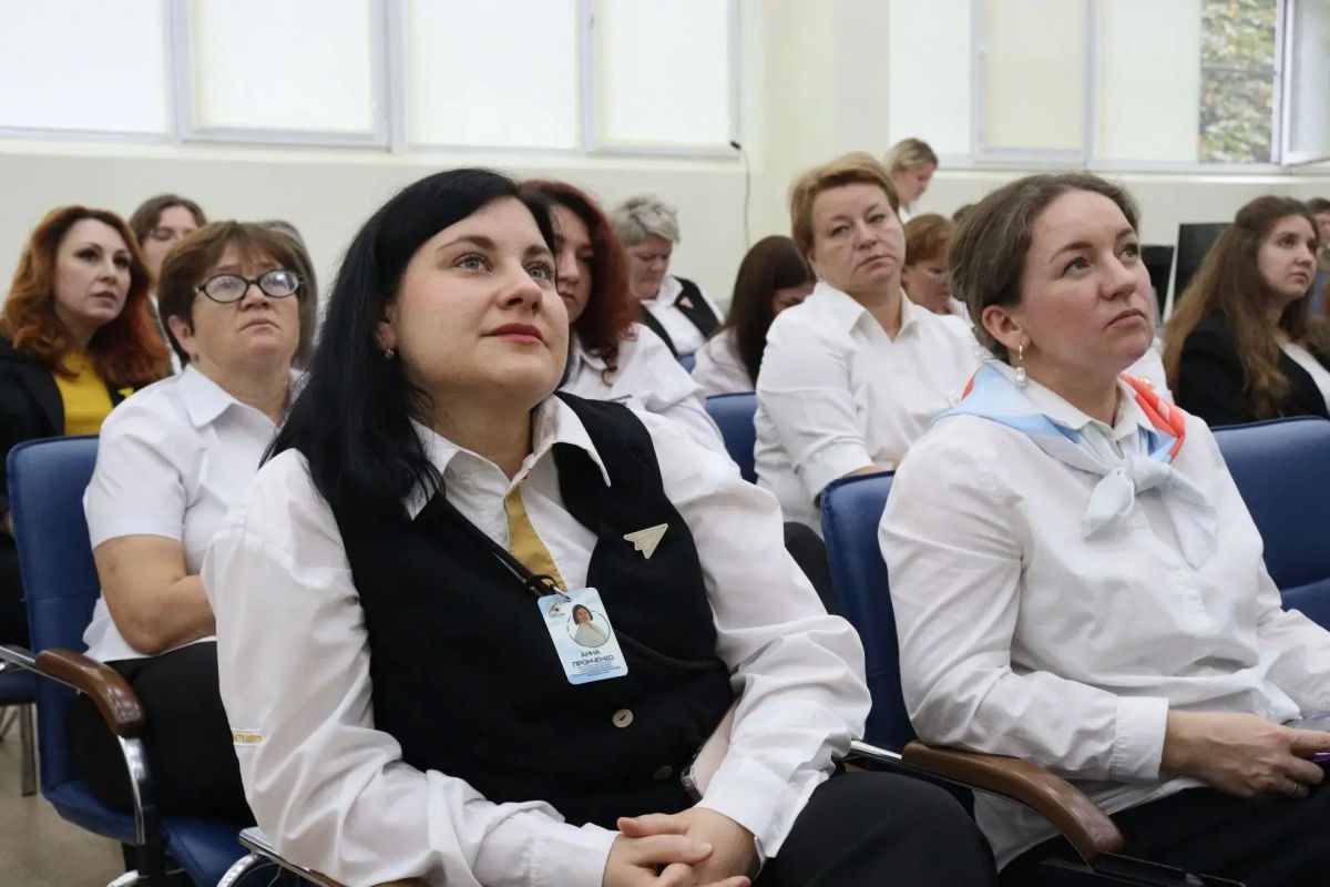 Советники, на старт!. На Кубани стартовал очный этап конкурса «Лучший советник директора по воспитанию» Сегодня, 22 октября, на базе Института развития образования состоялся первый день очного этапа краевого...