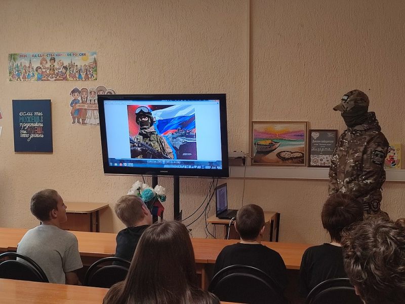 Воспитанники ЦВСНП краевого главка встретились с участником специальной военной операции