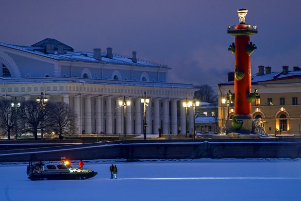 Санкт-Петербург лидирует по бронированиям среди городов России на новогодние праздники