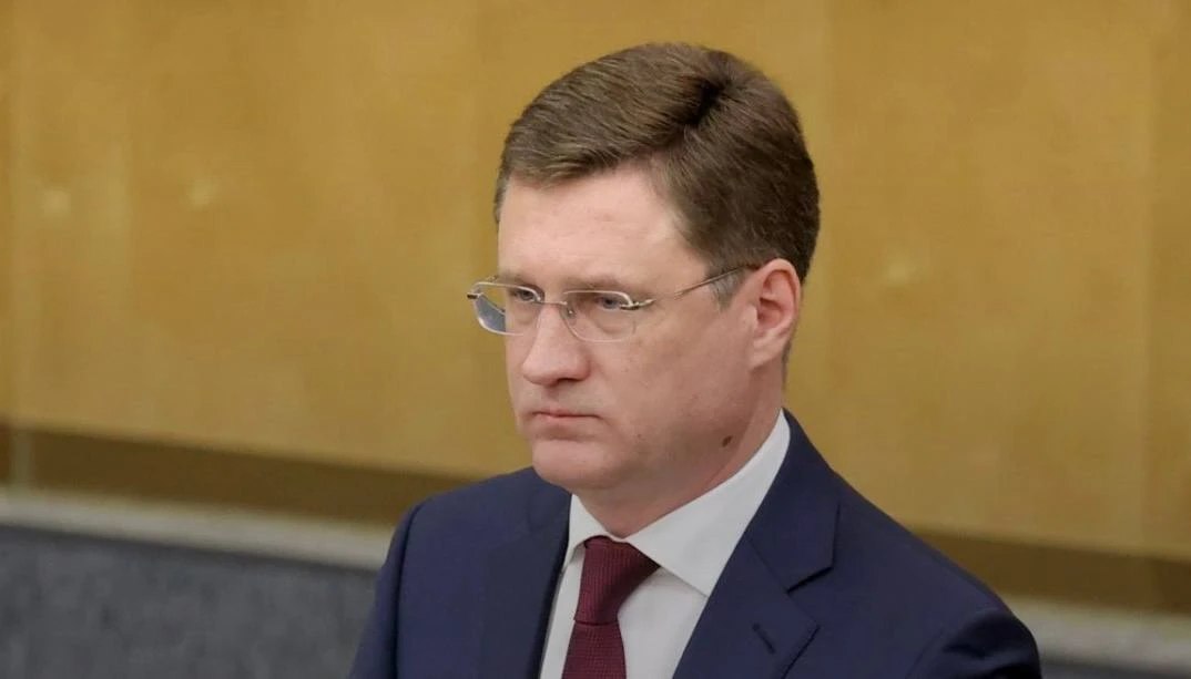 Украина возобновила атаки на российские НПЗ после перерыва, заявил Новак